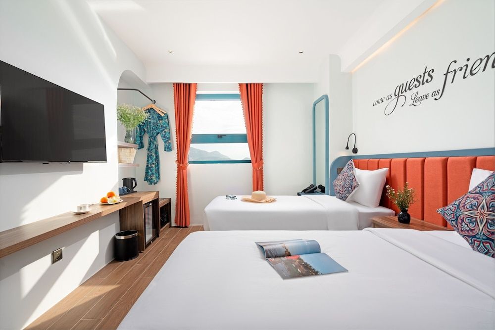 Superior Double or Twin Room Mountain View