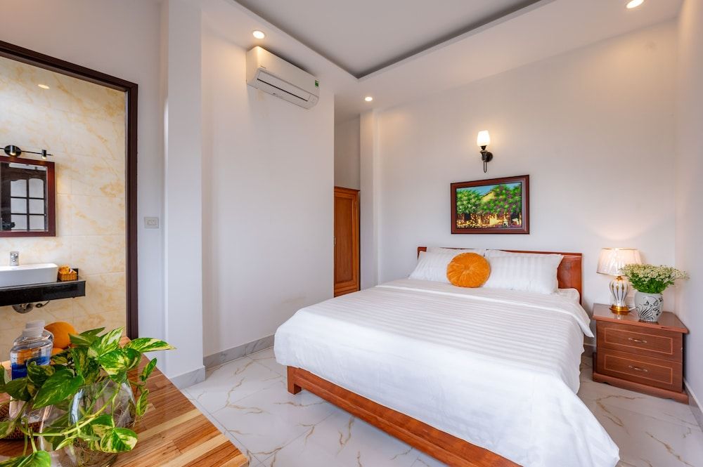 Golden Sun Hotel Hoi An Deluxe Double Room 4