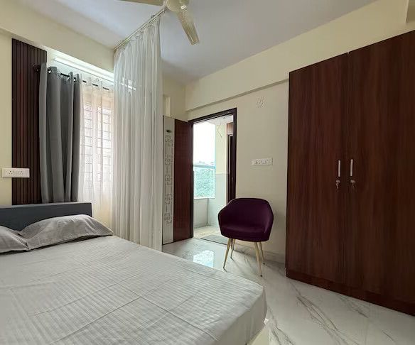 C Suites Jade 
