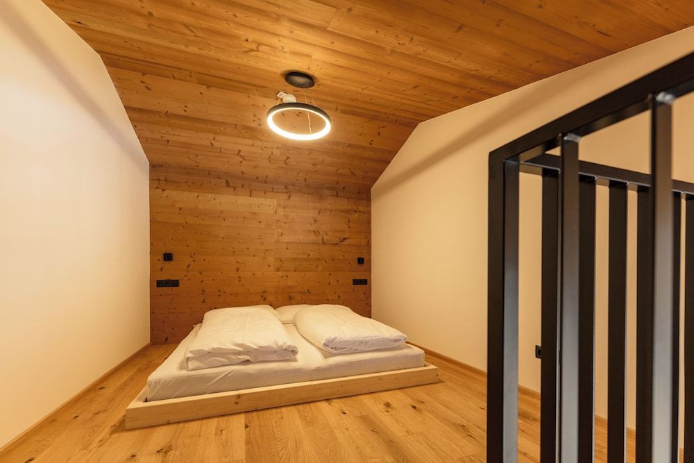 Pure Alpine Suites Penthouse TYP 1 3