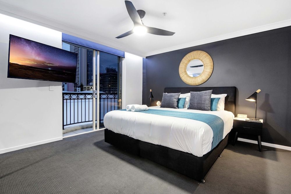 Chevron Renaissance - Wow Stay 3 Bedroom, 1 bathroom - Low floor 2