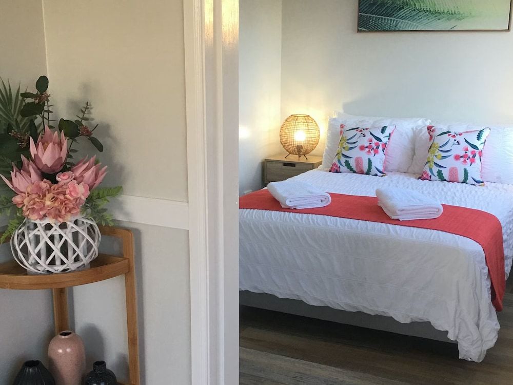 Longreach Private Apartments Apartment, 2 Bedrooms 2