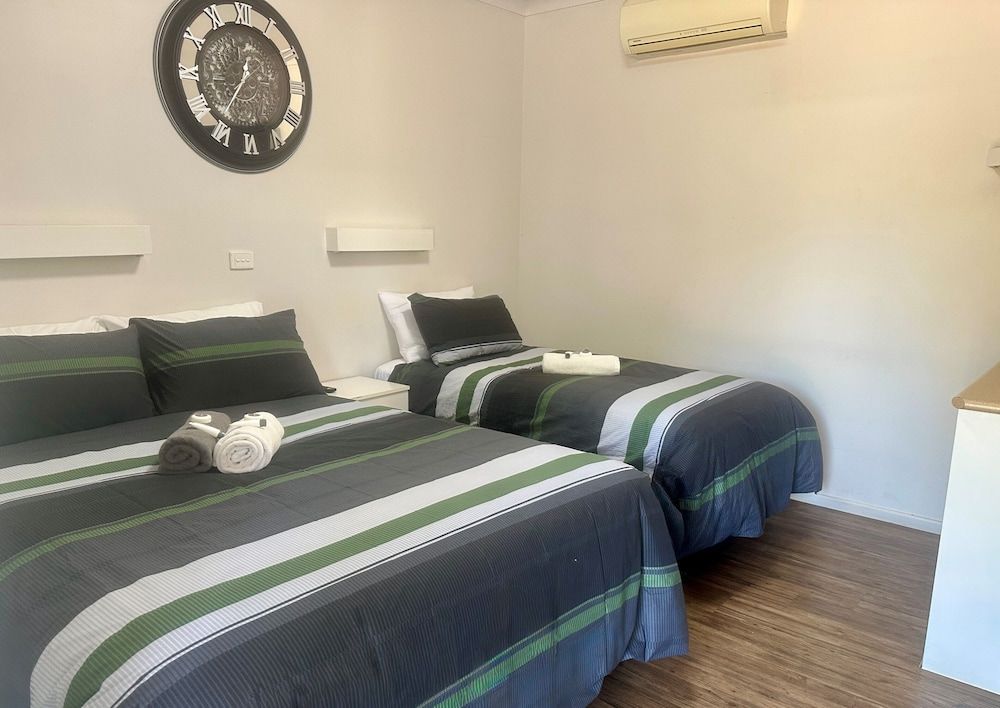 Charleville Cattle Camp Hotel