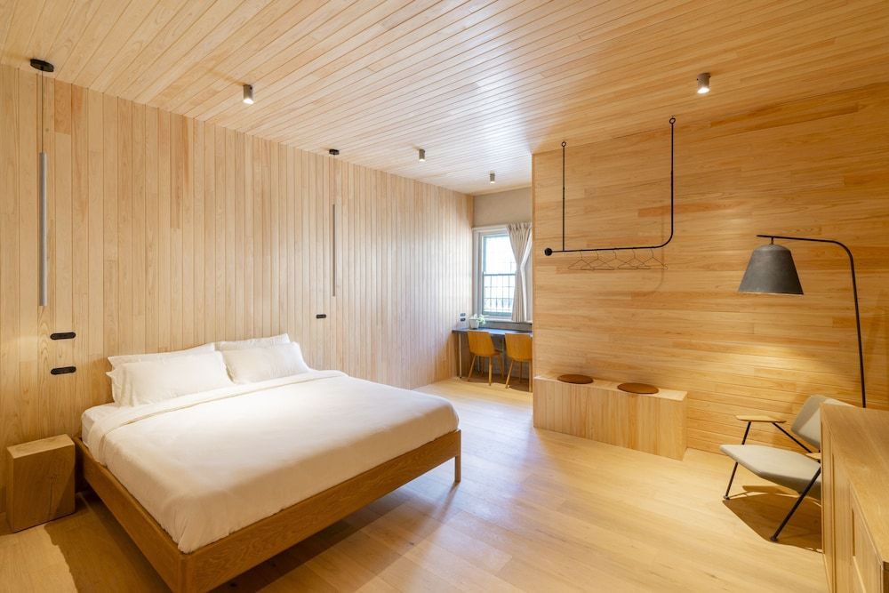 In The Brick Spa & Hotel Deluxe Apartment, 2 Bedrooms, Private Bathroom 2