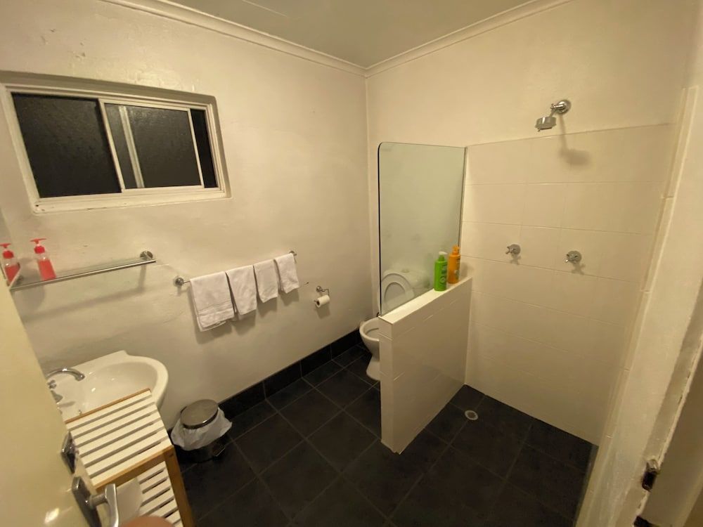 Ellstanmor Guesthouse Cooma Apartment 4