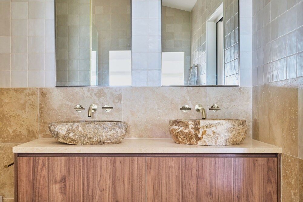 Karma Suites Panoramic Suite 5