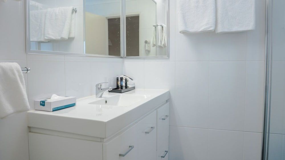 The Palms Dubbo King Deluxe 5