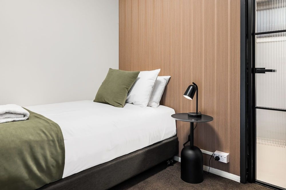 Innova Motel Warrnambool Premium King and Single