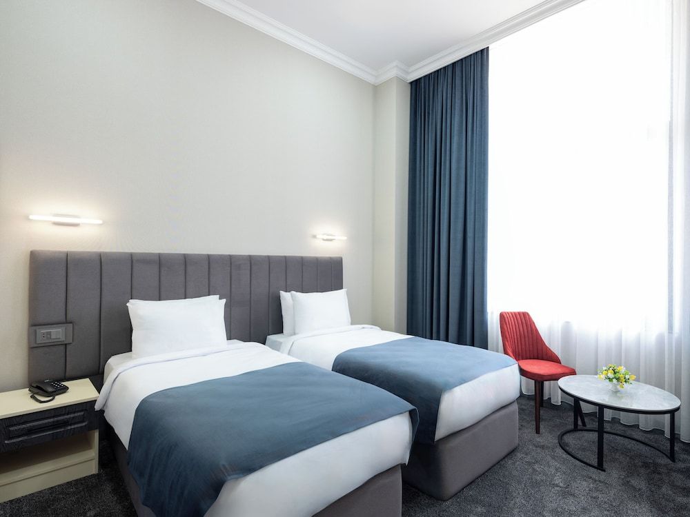 Novo Sky Hotel Standard Double or Twin Room, 1 Bedroom, City View 3