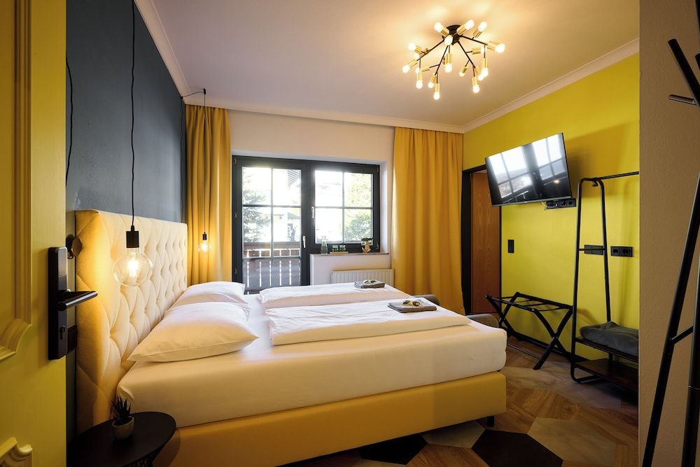 Basic Double Room