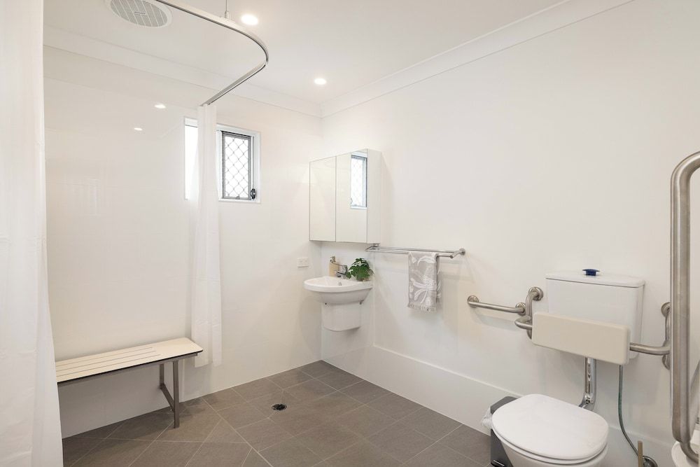 Smart Suites Self Check-in Apartments - 14A Freney Superior Apartment, 1 Queen Bed, Non Smoking, Kitchen 2