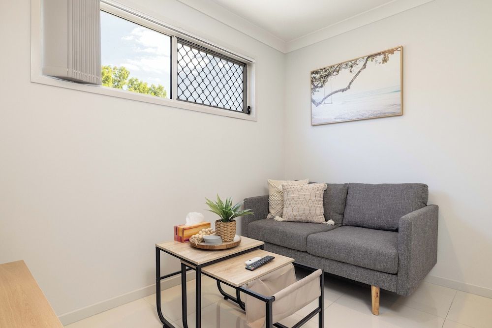 Smart Suites Self Check-in Apartments - 14A Freney Deluxe Apartment, 1 Queen Bed, Non Smoking, Kitchen 5