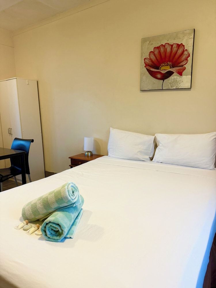 Tropical River Hotel Standard Double Room, Garden View 3