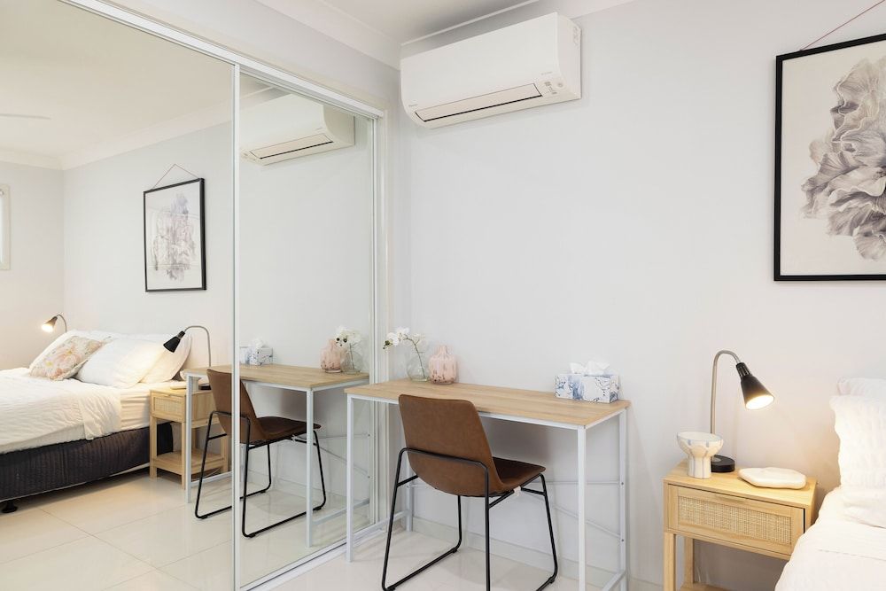 Smart Suites Self Check-in Apartments - 16 Freney Superior Apartment, 1 Queen Bed, Non Smoking, Kitchen 6