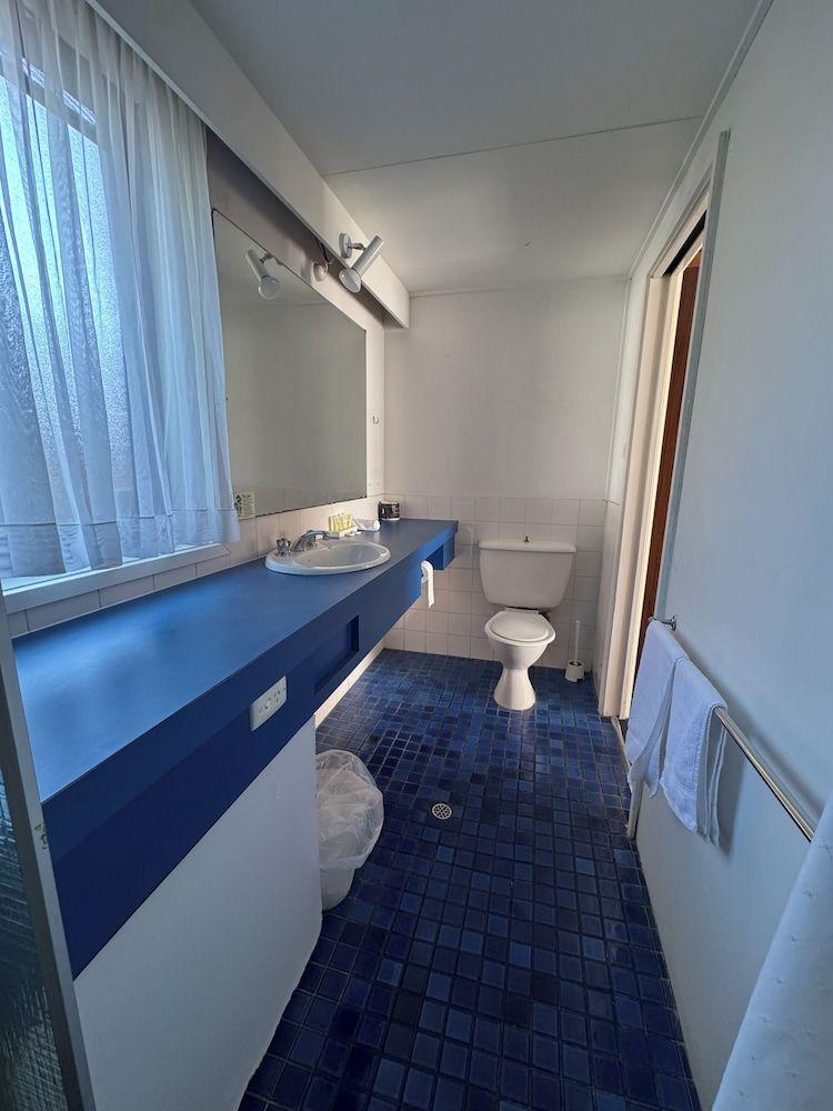 Latrobe Motel Morwell Standard Queen 6