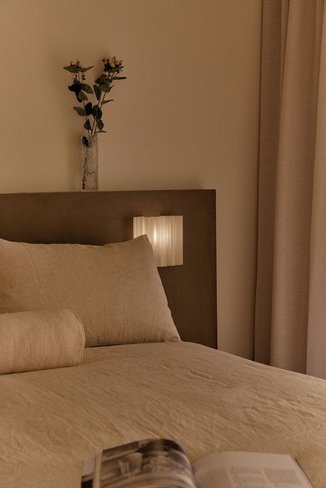 Deluxe Apartment, 1 Queen Bed, Garden View