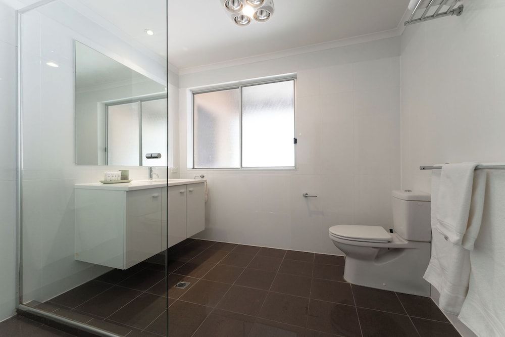 Mount Lofty Golf Course Family House 3