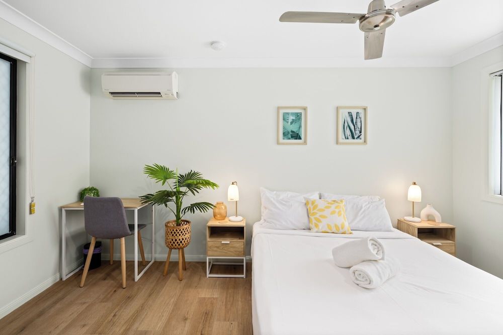 Superior Apartment, 1 Queen Bed, Non Smoking, Kitchenette