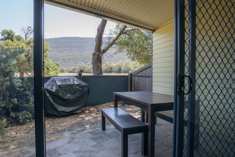 Halls Gap Escape Townhouses Junior Townhome, 3 Bedrooms, Mountain View 11