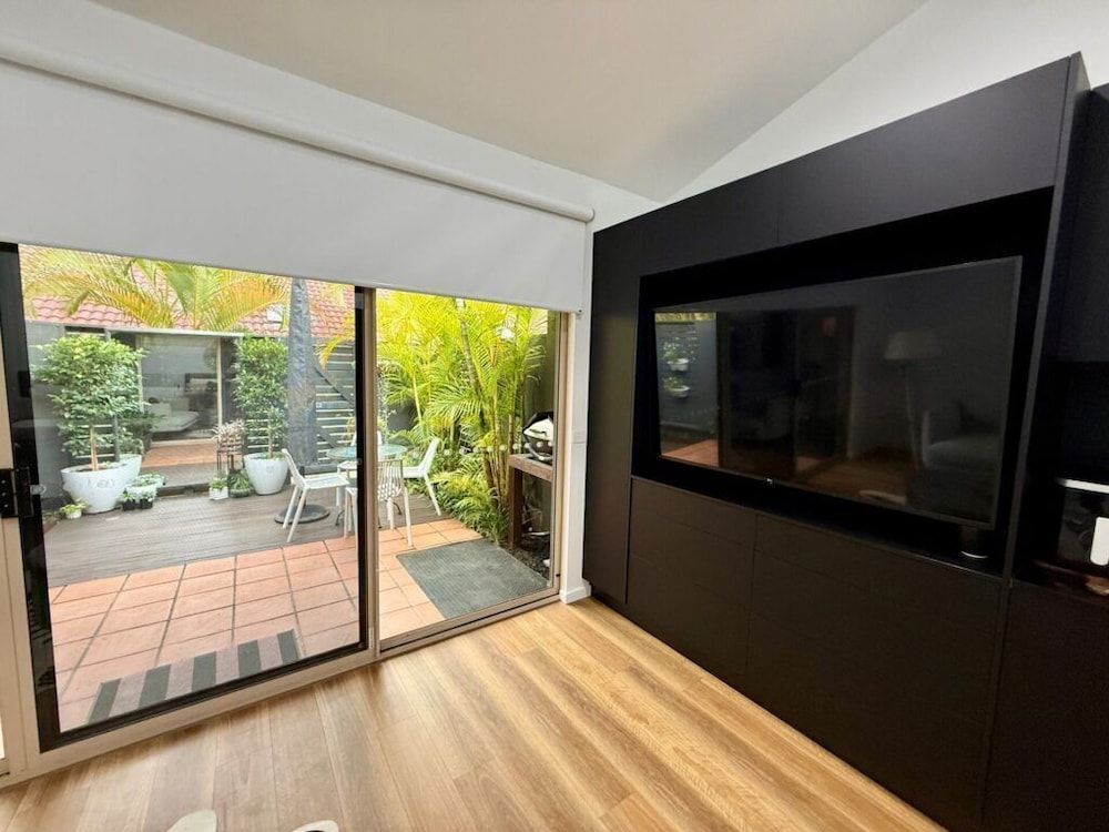 Nautilus Beach Resort by Charlesworth Executive Studio Suite 7