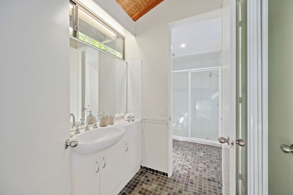 Nautilus Beach Resort by Charlesworth Apartment, 1 Bedroom 6