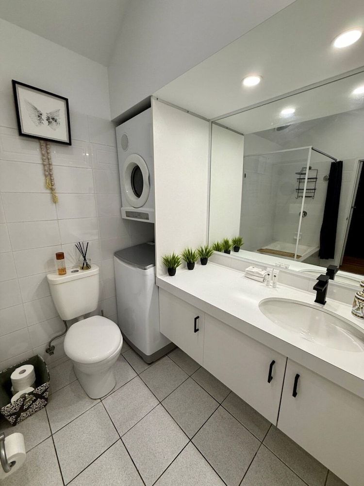 Nautilus Beach Resort by Charlesworth Executive Studio Suite 3