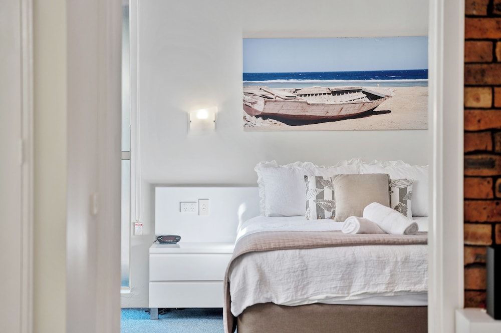 Nautilus Beach Resort by Charlesworth Apartment, 1 Bedroom 3