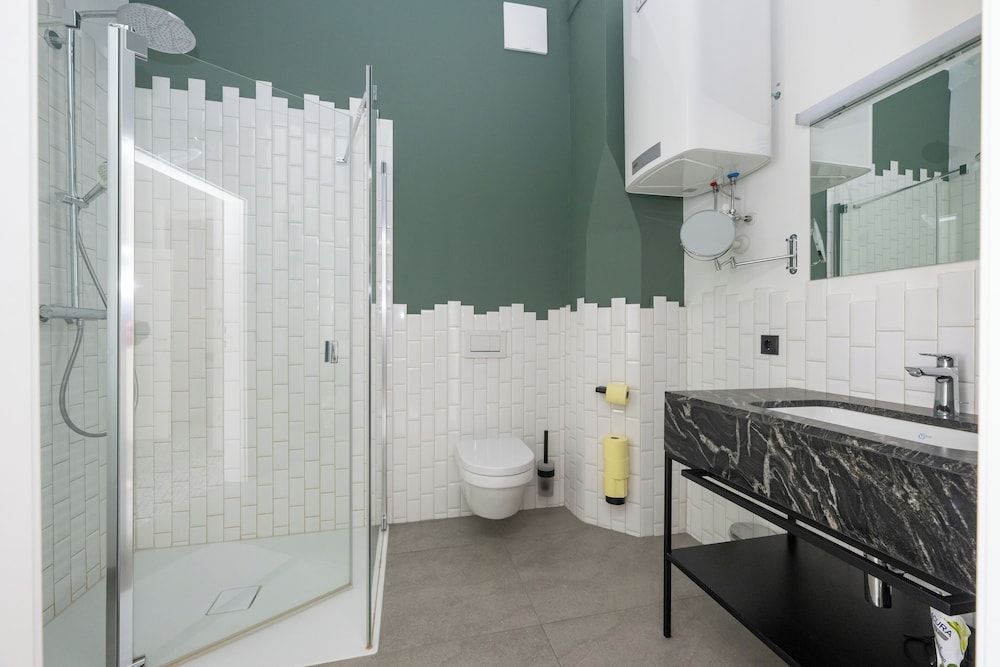 Roksoxhome Designer Boutique Apartment Family Apartment, Balcony, City View 5