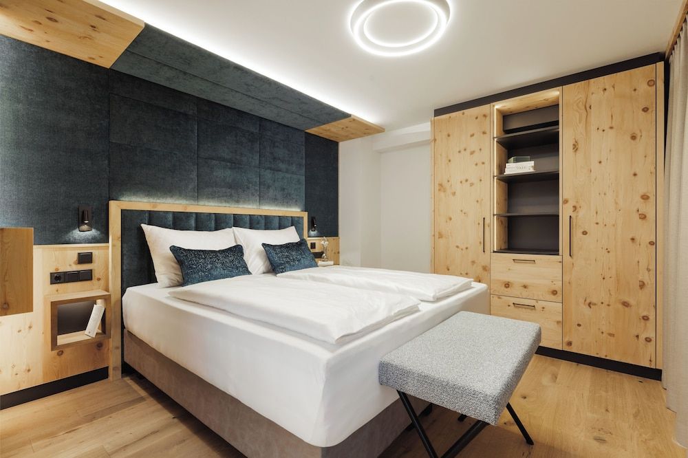Traditional Apartment, 2 Bedrooms, Balcony