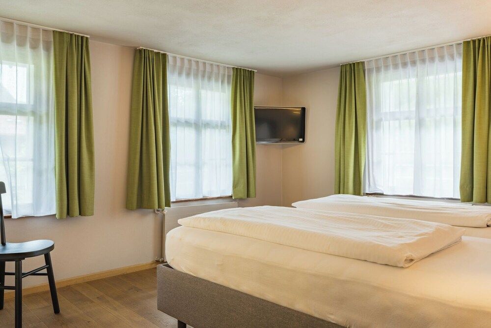 Classic Quadruple Room