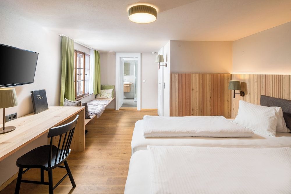 Classic Double Room