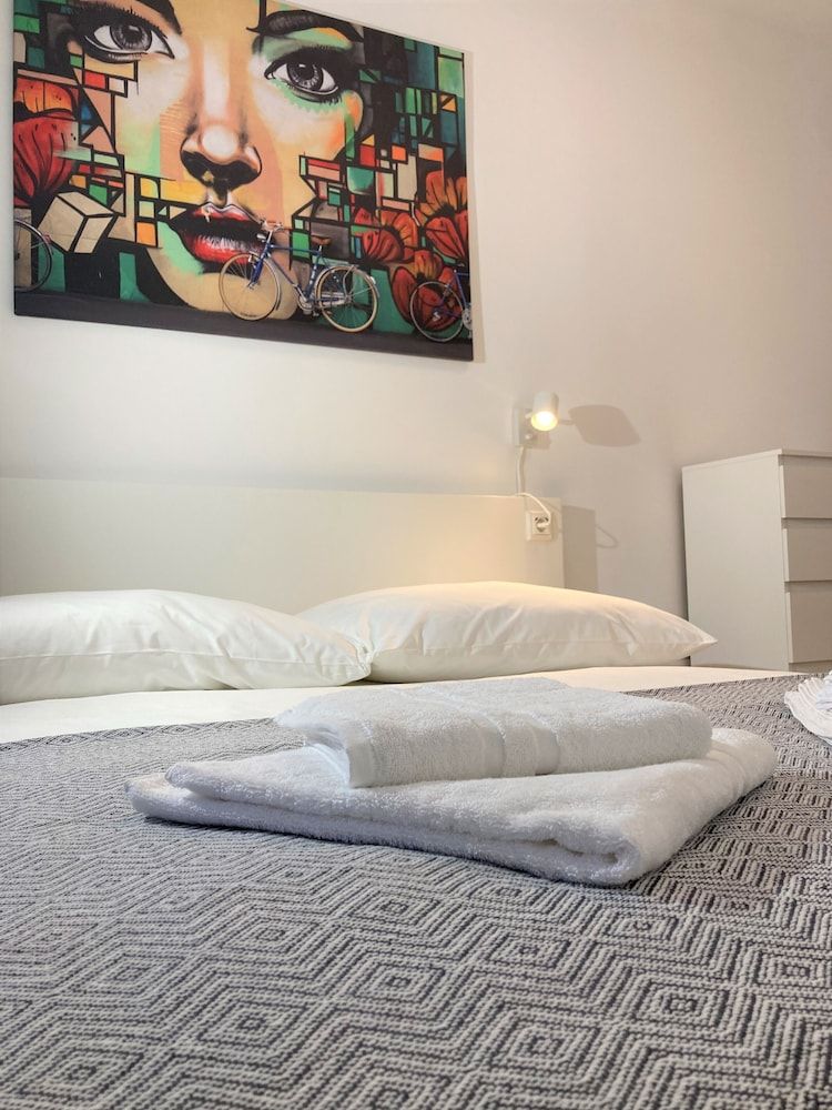 Carillon by BestChoice - Parking Option Deluxe Apartment, City View 4