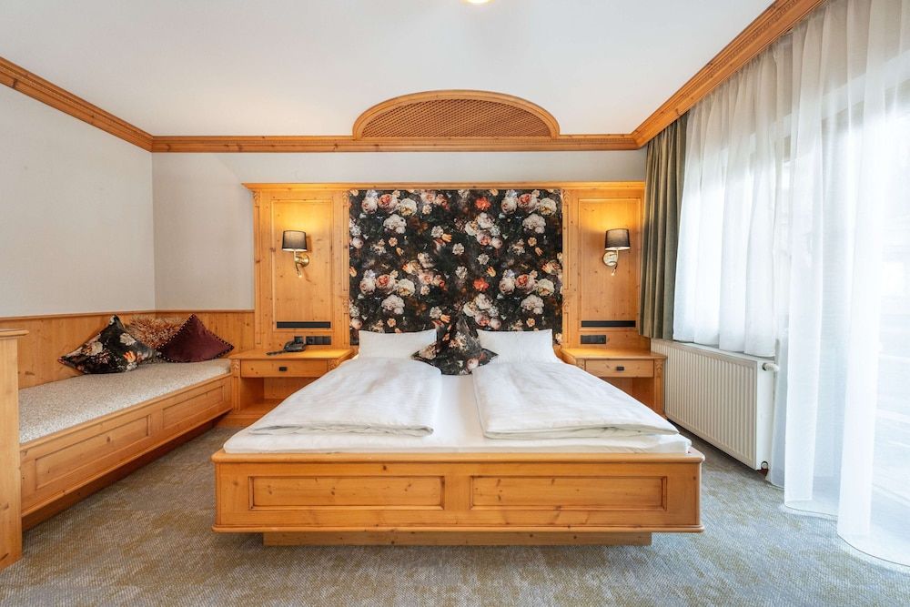 das Alois Superior Quadruple Room