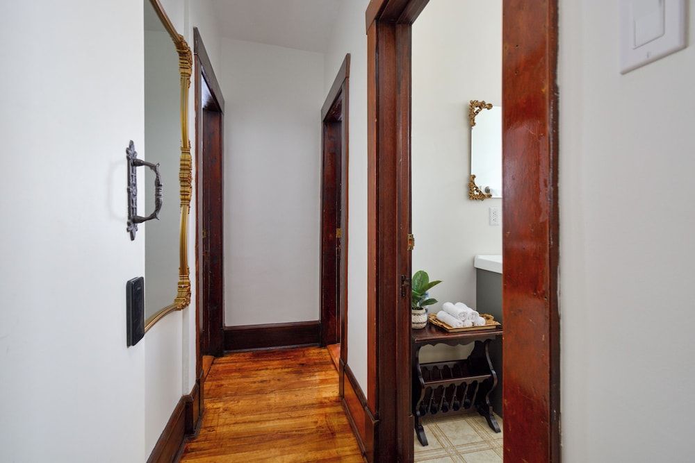 Royal Hotel Sydney #12 Classic 2 Bedrooms Suite 4