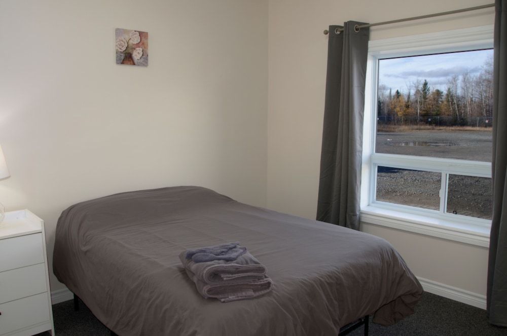 Prospectors Inn Basic Suite 2