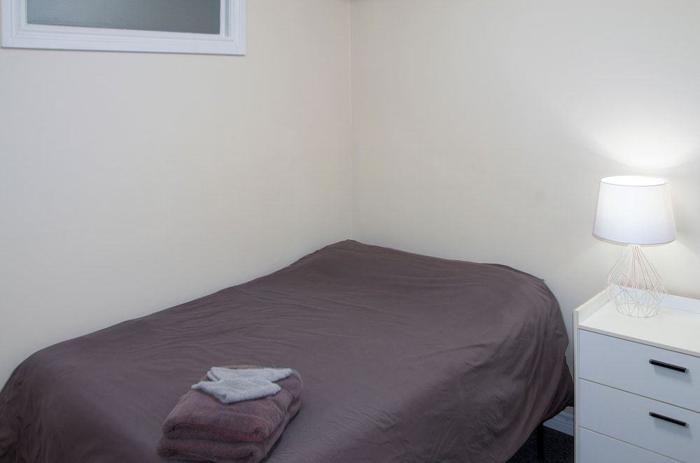 Prospectors Inn Basic Suite 4