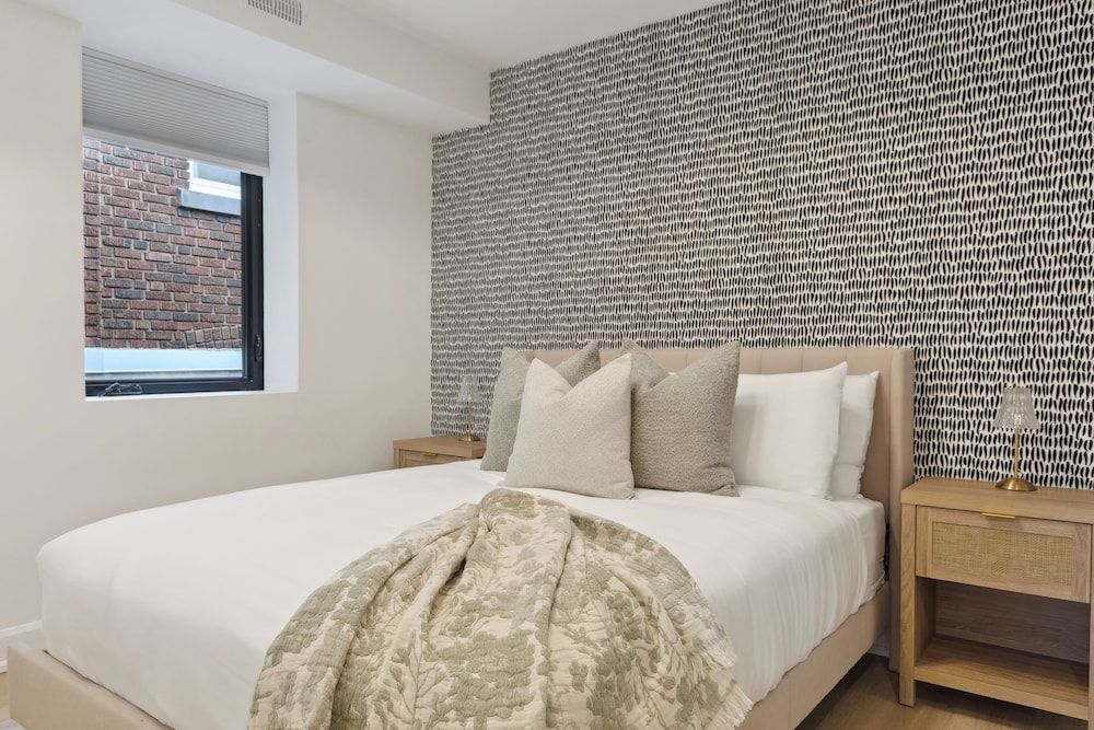 Downtown Collingwood Condos Premium Condo