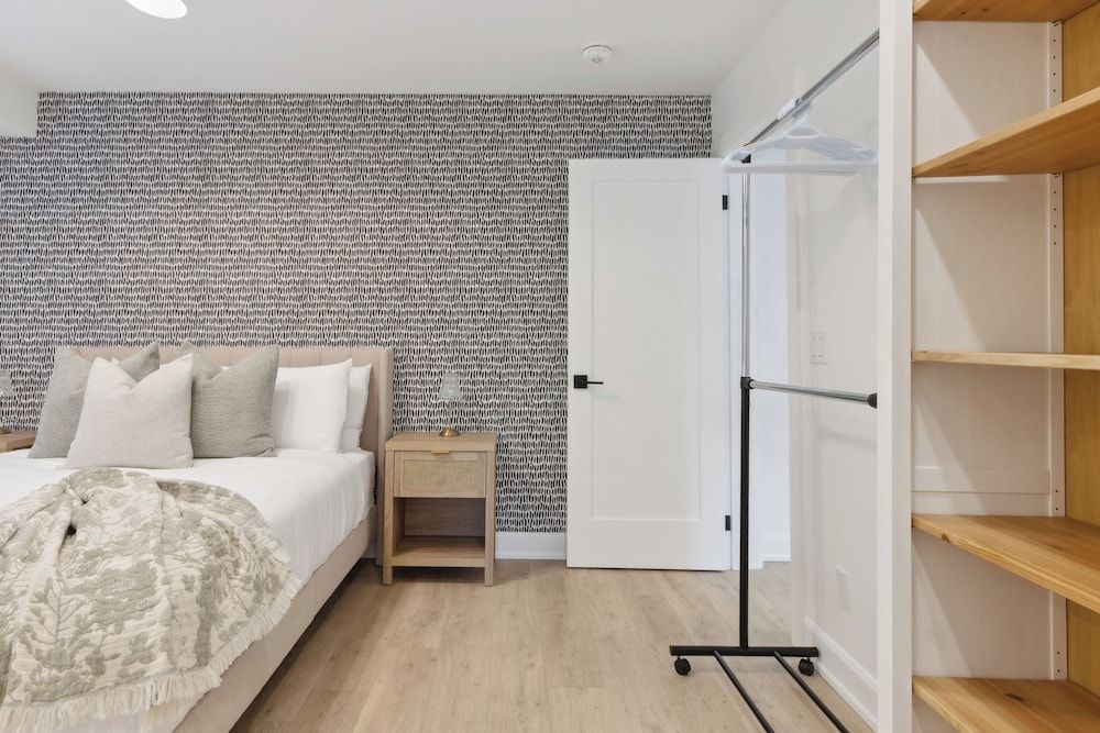 Downtown Collingwood Condos Premium Condo 14