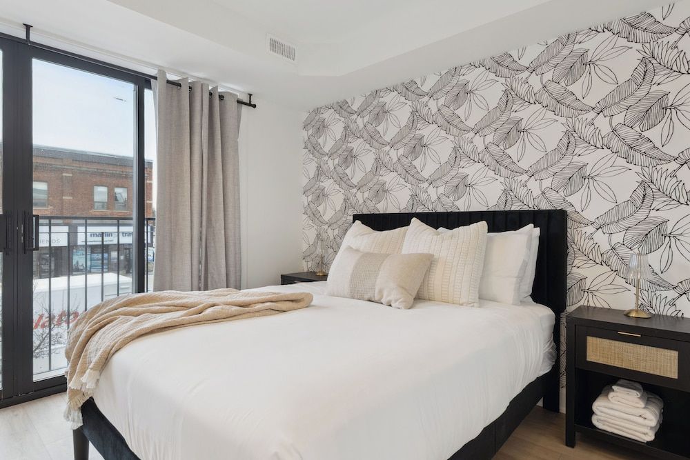 Downtown Collingwood Condos Premium Condo 3