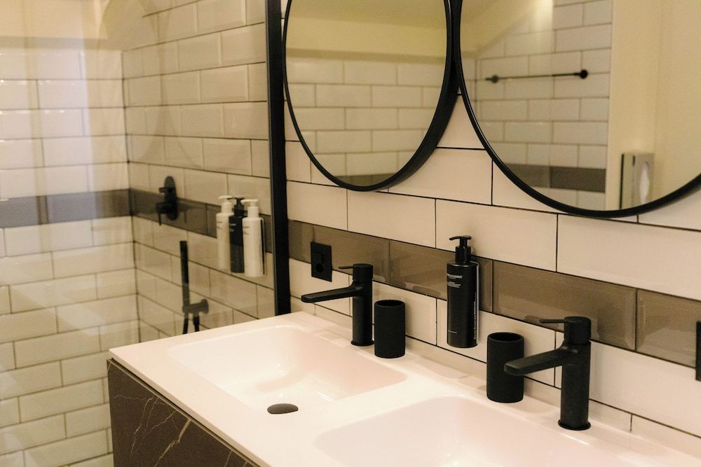 Seven Town House Boutique Hotel Suite 4