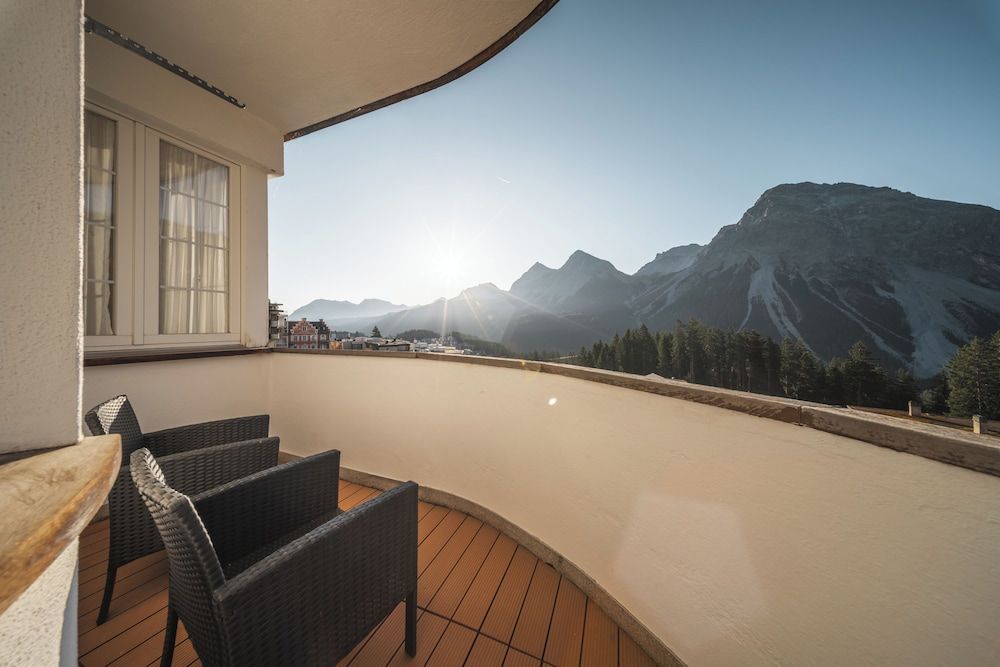 Deluxe Double Room, Balcony, Mountain View