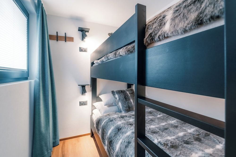 Comfort Apartment, City View