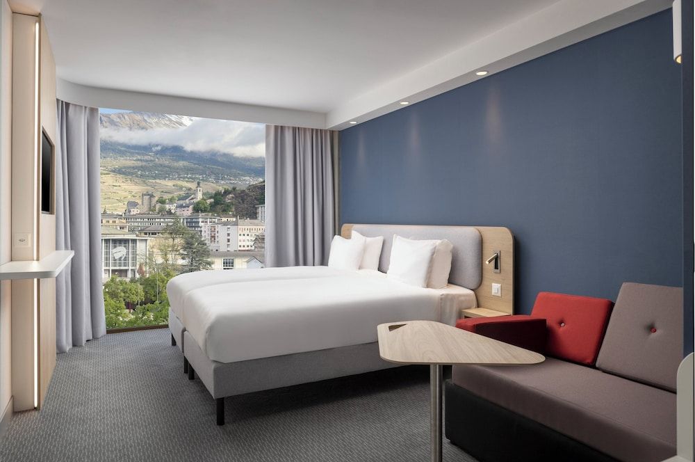 Holiday Inn Express & Suites Sion by IHG Standard Room, Multiple Beds 6