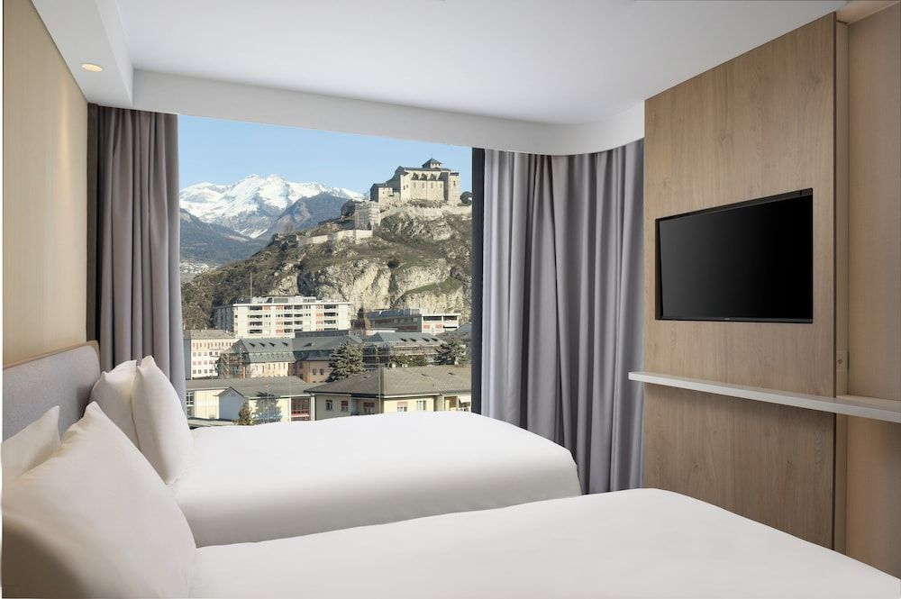 Holiday Inn Express & Suites Sion by IHG Standard Room, Multiple Beds