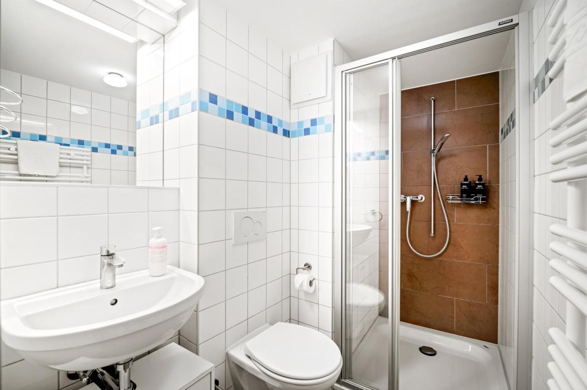 Maisonette Two-Bedroom Apartment with Kitchenette and Balcony