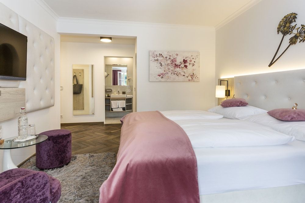 Deluxe Double Room, Balcony (3)