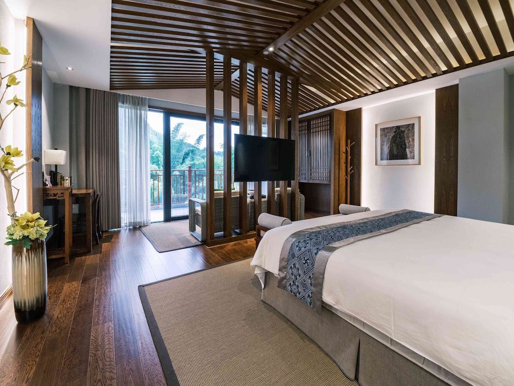 Southeast Asian Style Suite