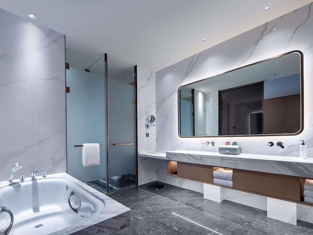 Superior Suite, 1 King Bed