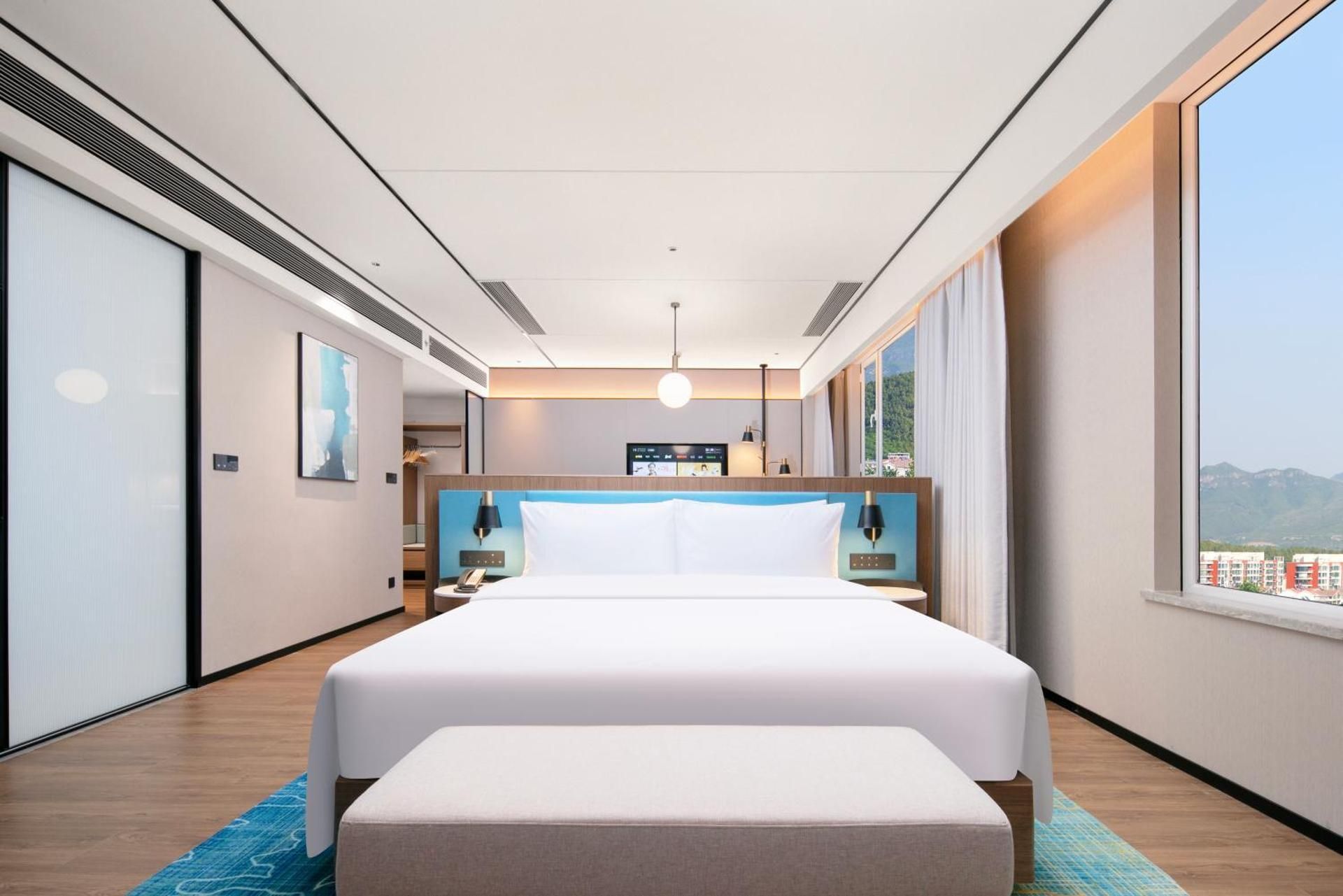 King Premium Room With Sofa Bed