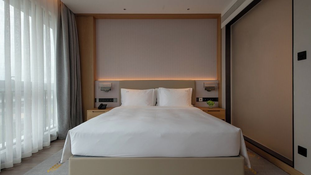 Holiday Inn Guiyang Airport by IHG Standard Room, 1 King Bed, Accessible